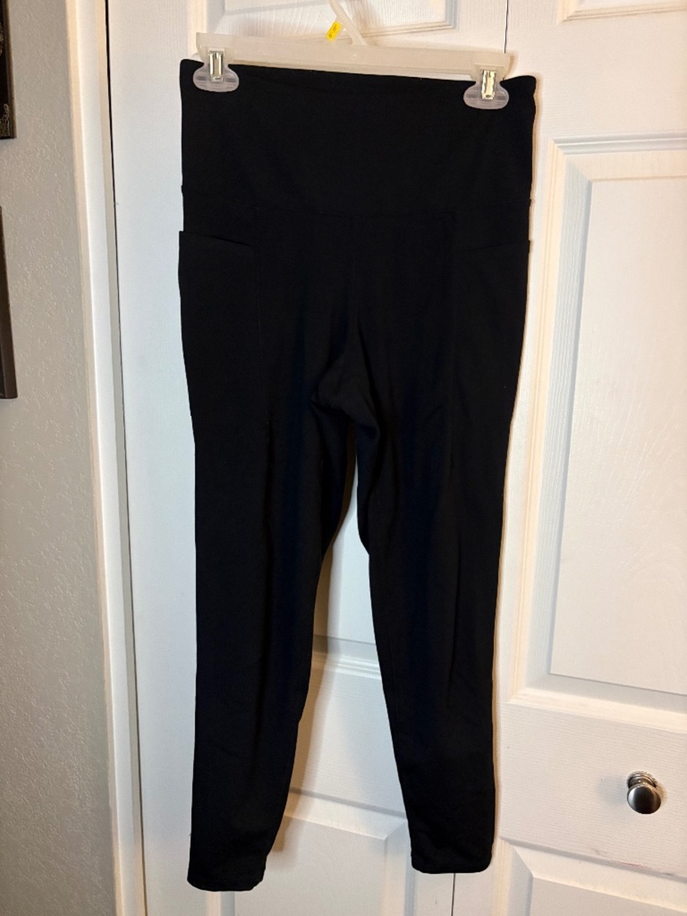 Danskin Wide Waist Pocket Leggings M